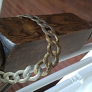 A VINTAGE ARTISAN IXEL MEXICO BIB NECKLACE. BRASS METAL. SB.24